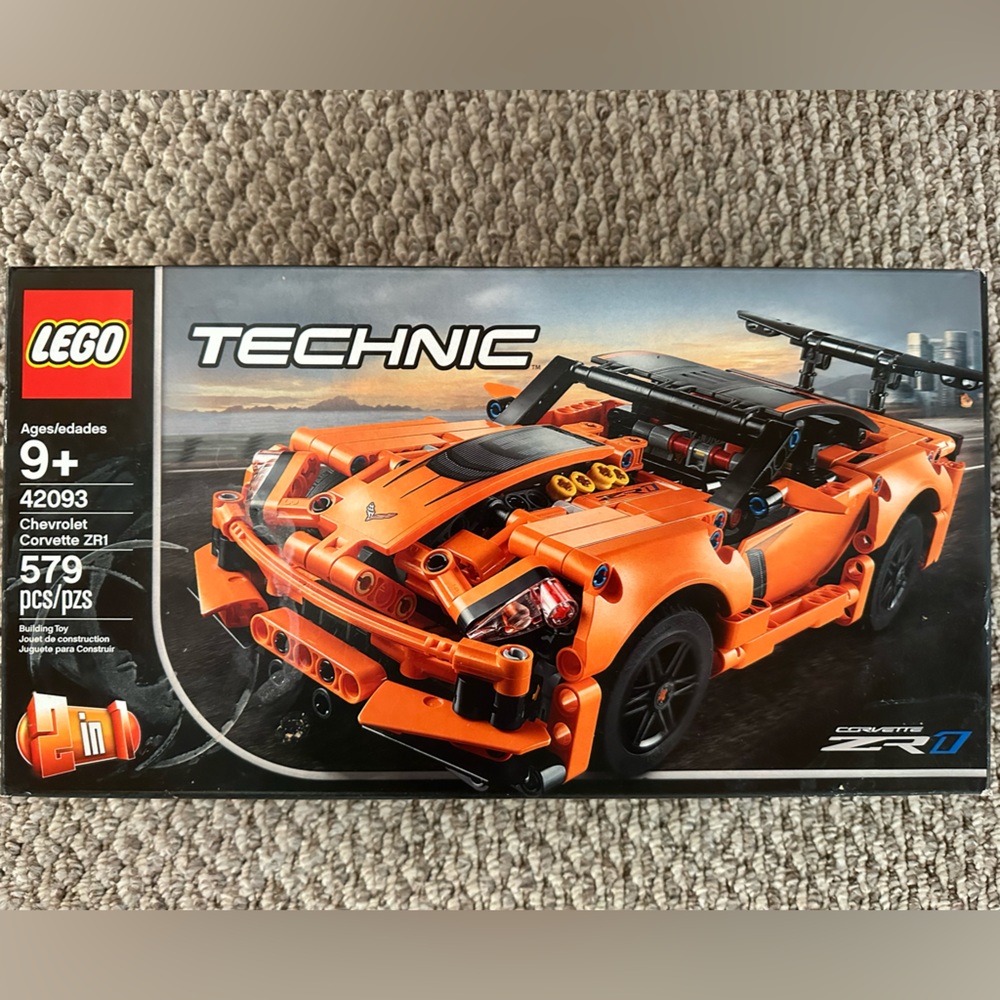 LEGO Technic Chevrolet Corvette ZR1 42093 Building Kit